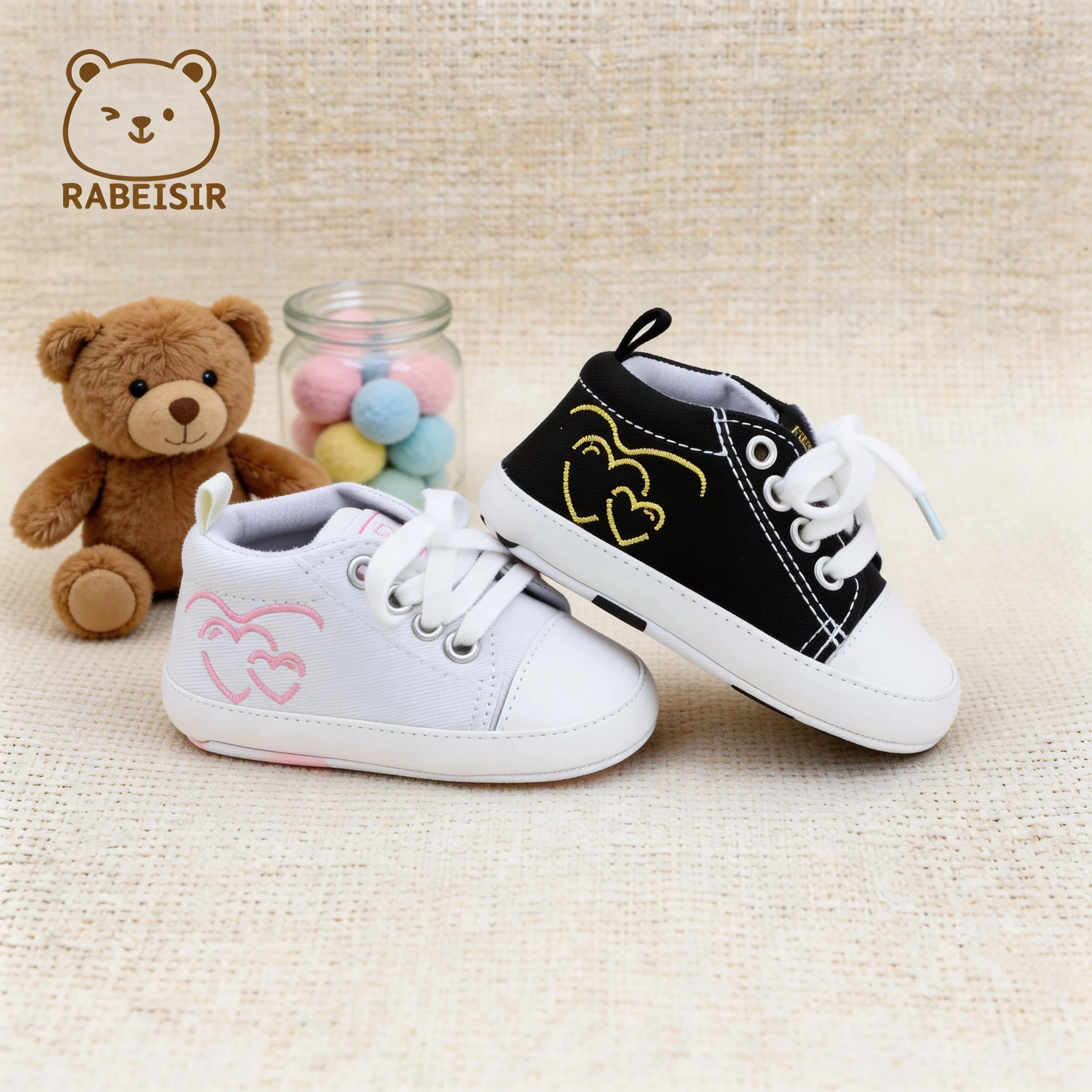 Baby Shoes Boy Girl High Top Lace Up Heart Embroidery Black White Baby First Walkers Crib Prewalker 0-18M