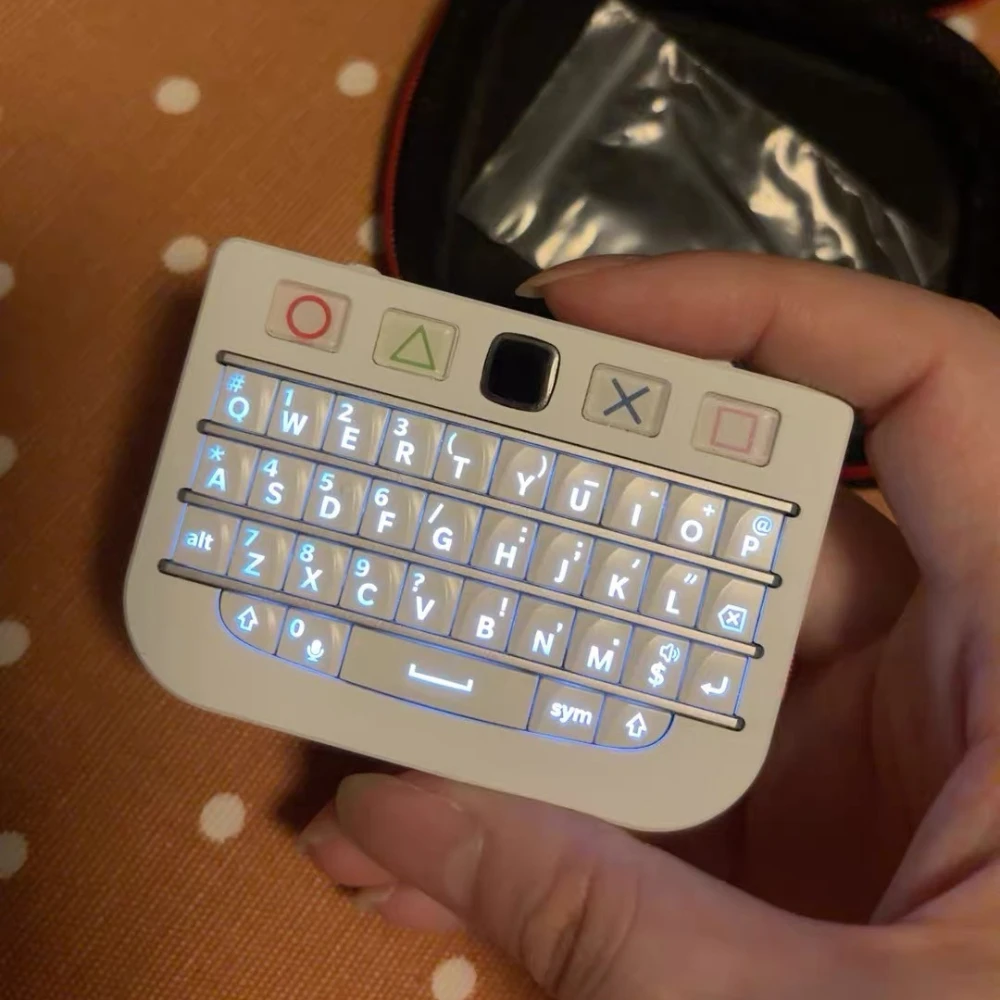 White/black blackberrykbd Q10 Style Bluetooth USB 2ni1 Dual Mode Mini QWERTY Keyboard Wireless Bluetooth for PC Laptop Phone