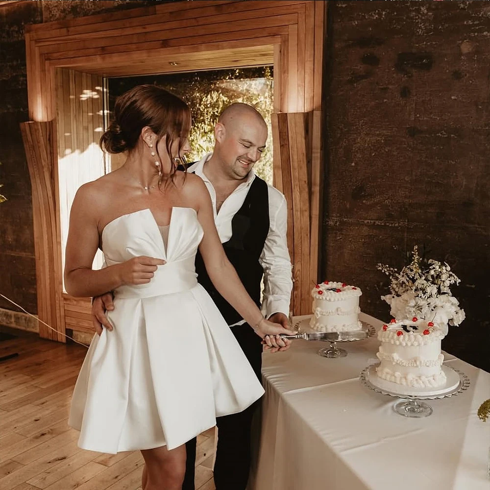 

Bowith Simple Mini Wedding Dresses Strapless Short Wedding Party Dresses vestidos de boda para fiestas Customized Bridal Dresses