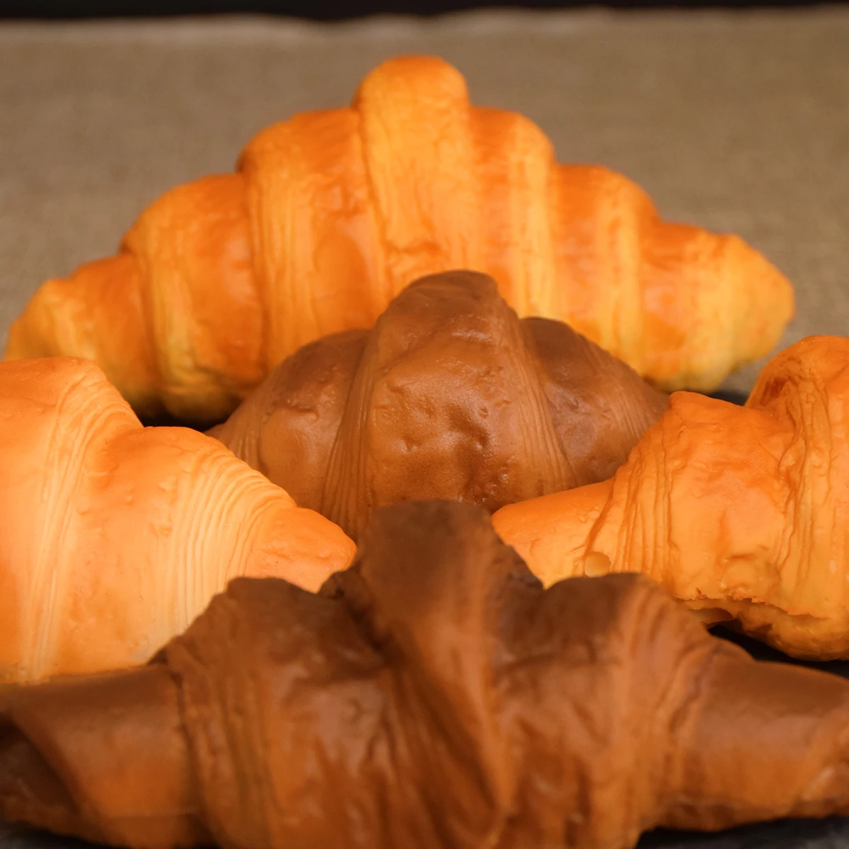 Simulazione di pane artificiale modello di cibo Croissant finto decorazioni per la casa vetrina vetrina fotografia puntelli decorazioni per la tavola divertente