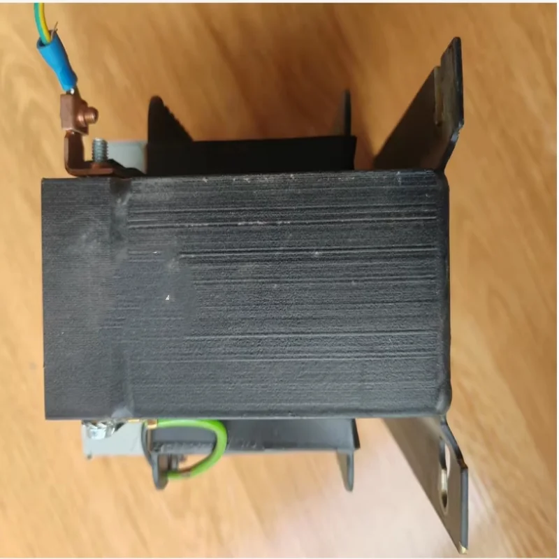 

Новый оригинальный изолирующий трансформатор ABL6TS04B ABL6TS02B ABL6TS06B ABL6TS10B ABL6TS16U ABL6TS10U ABL6TS16B ABL6TS06G