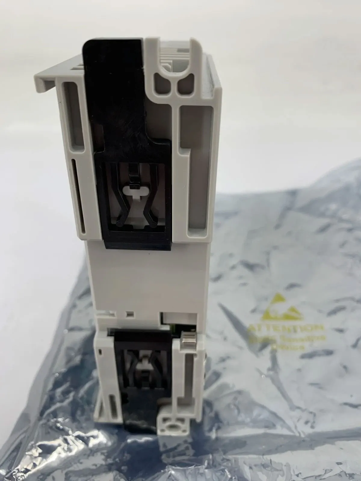 Brand New 1769-OB8 1769-OB16 1769-OB16K 1769-OB16P 1769-IQ16 1769-IR6 1769-IT6  One Year Warranty ​