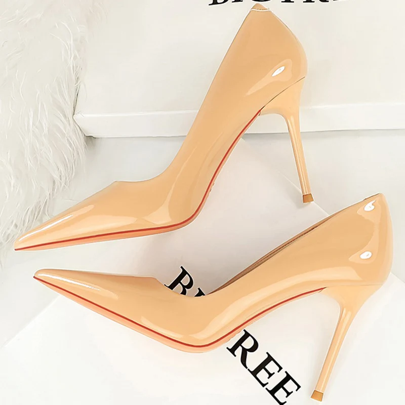 Women 9.5cm High Heels Pumps Wedding Bridal Classic Scarpins High Stiletto Heels Lady Nude Black White Glossy Leather Prom Shoes