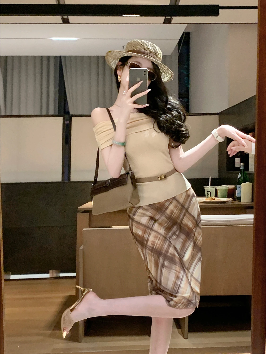 Elegant A-Line Midi Skirt Jazz Lounge Plaid Asymmetrical Cut Versatile Korean Style High Waist Bodycon Skirt for Women