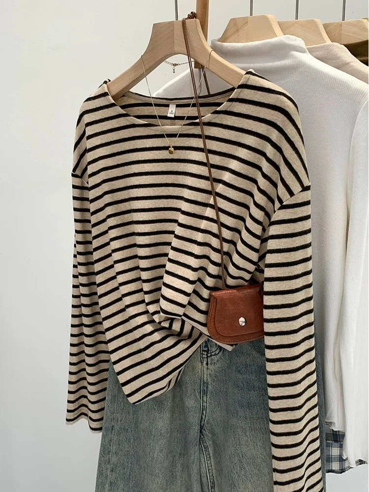 เสื้อยืดผู้หญิงไซส์ใหญ่ 300 ลายทาง ทรงหลวม แขนยาว แฟชั่นลำลอง สไตล์สบายๆ ใส่ได้ทุกวัน