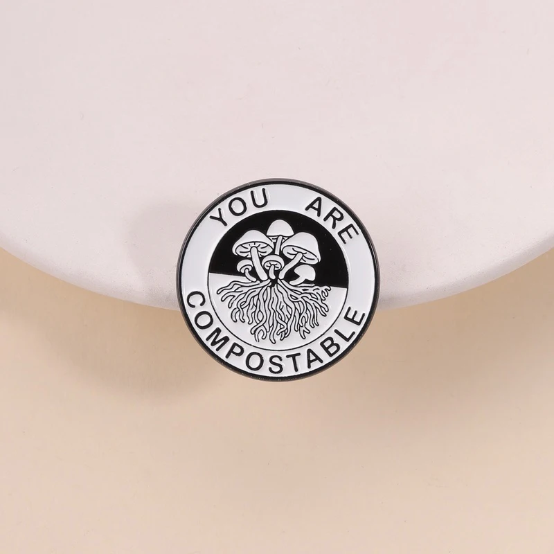 Pin Esmaltado Compostable con Diseño de Hongo Extraño, Cita de Humor Negro sobre el Crecimiento de las Plantas, Broche de Solapa, Joyería, Regalo para Amigos