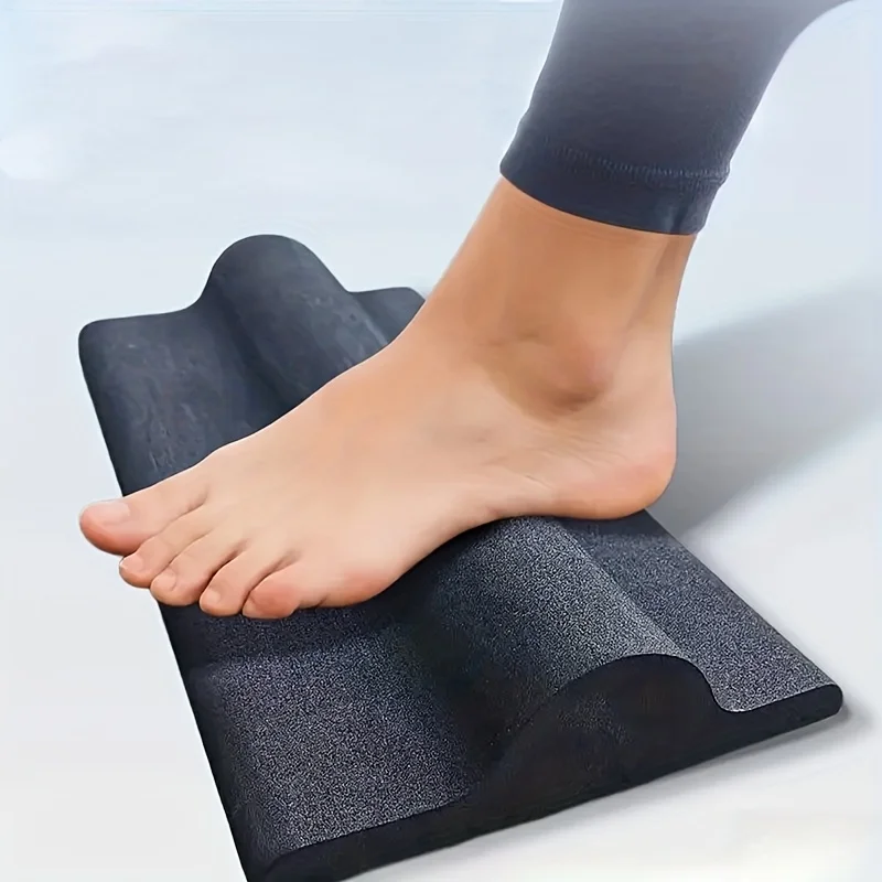 

1pc Convex Curved Arch Training Plate, Plantar Fascia Relaxer, Heel, Home Massage Tool, Foot Pain Relief Stretching Board