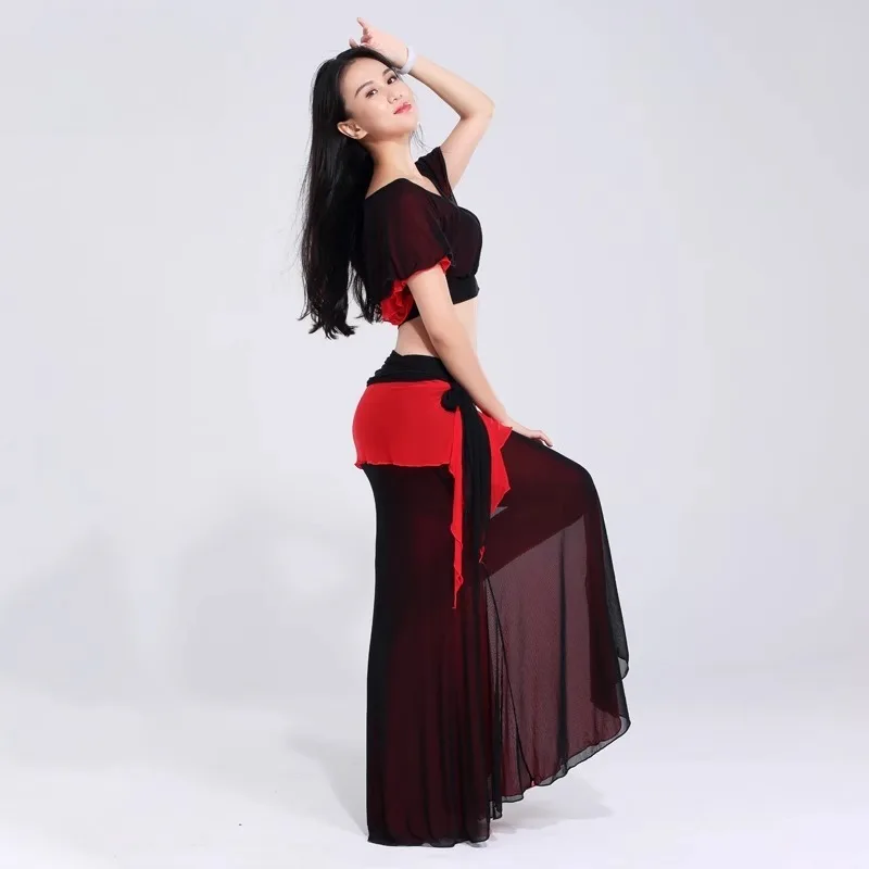 カスタマイズされたベリーダンスセット両側に水ガーゼセクシーな露出へそハイスリット衣装大人女性のためのエキゾチックダンスウェア