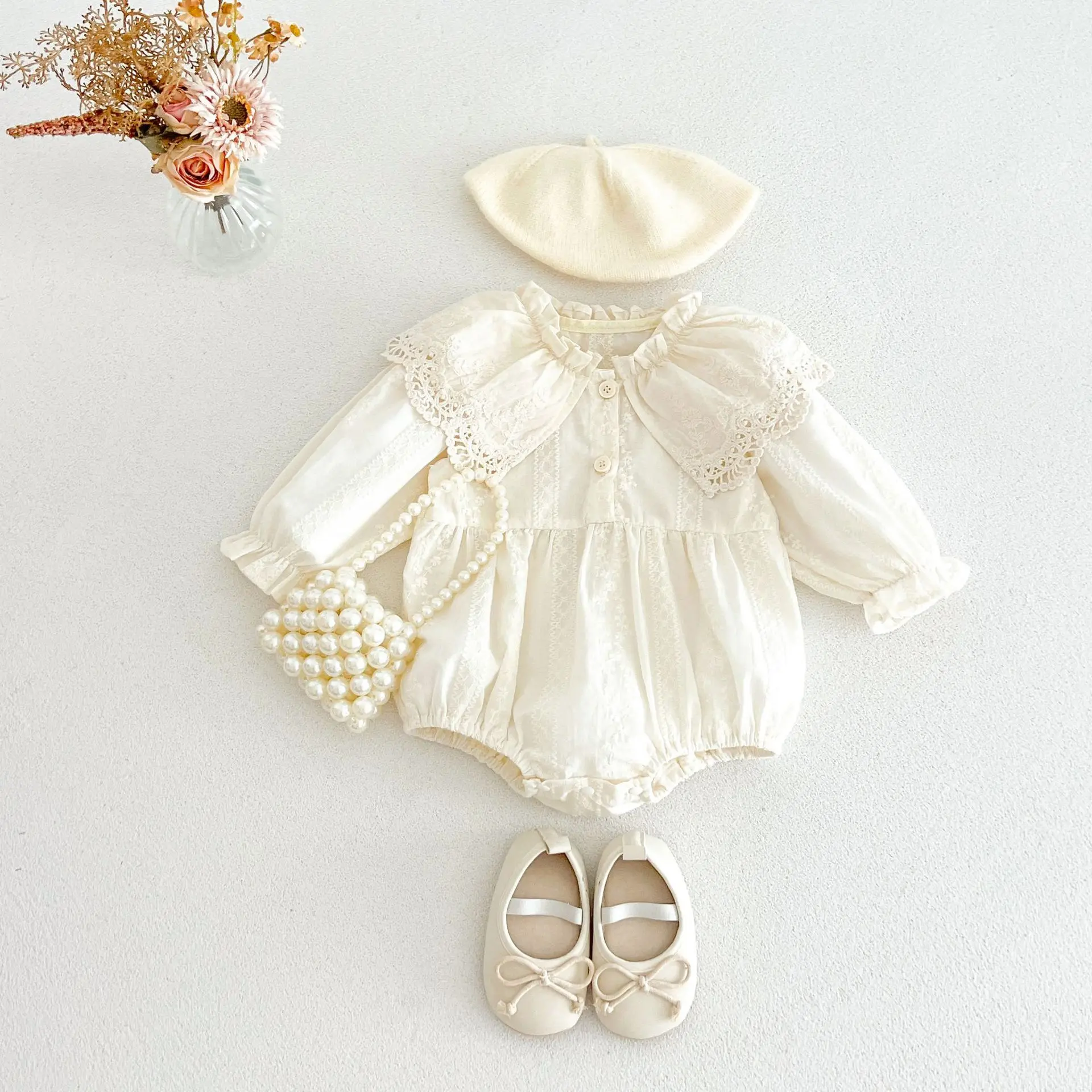 2026 Autumn New Baby Girl Long Sleeve Bodysuit Solid Infant Lace Lapel Sweet Princess Jumpsuit Cotton Toddler Clothes