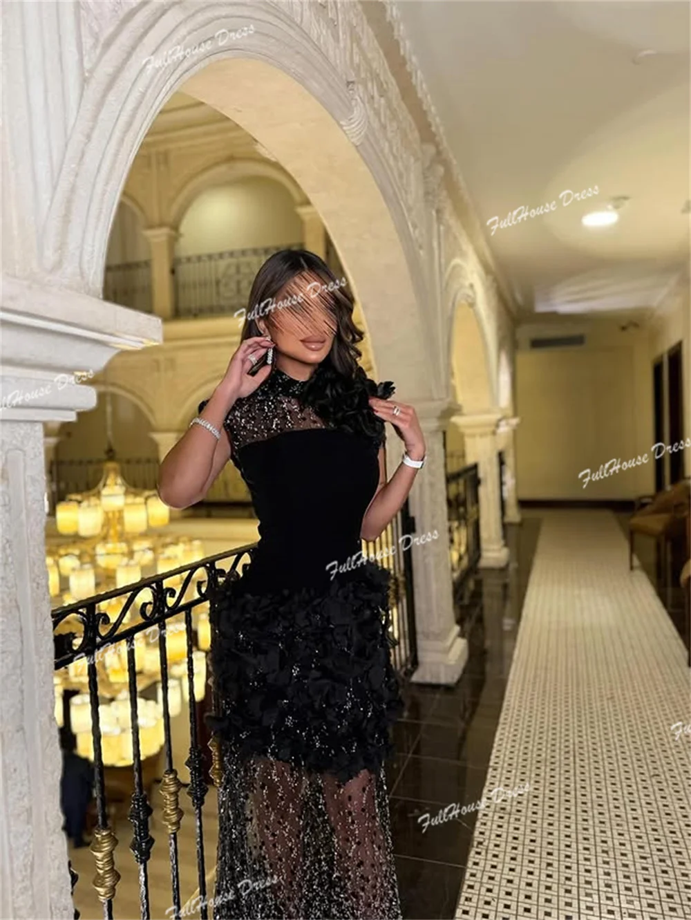 사용자 정의 만든 반짝 이는 국자 넥 구슬 이브닝 드레스 환상 민소매 바닥 길이 꽃 레이스와 섹시한 칼집 댄스 파티 드레스