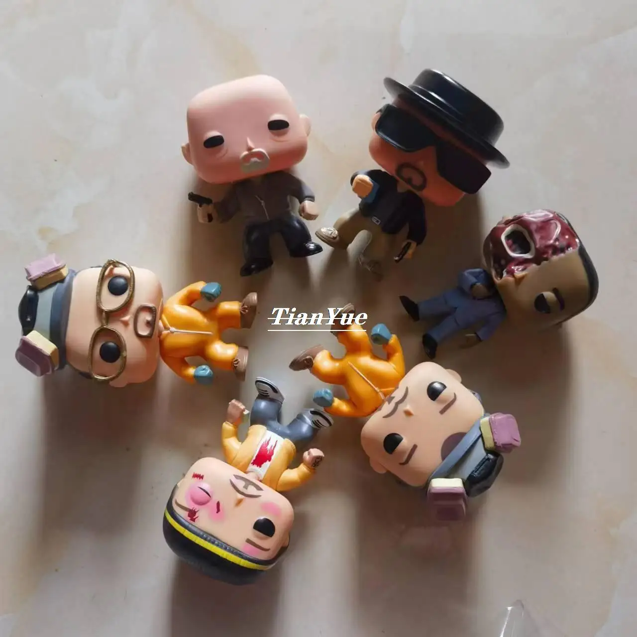 Anime Breaking Bad Mike Jesse pinkman Water white GUS Fring Movie Characters Vinyl Model Figure 10cm