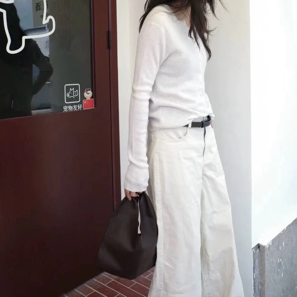 Soft Breathable Premium Triangle-Shaped Cowhide Handbag Versatile Minimalist Tote Bag