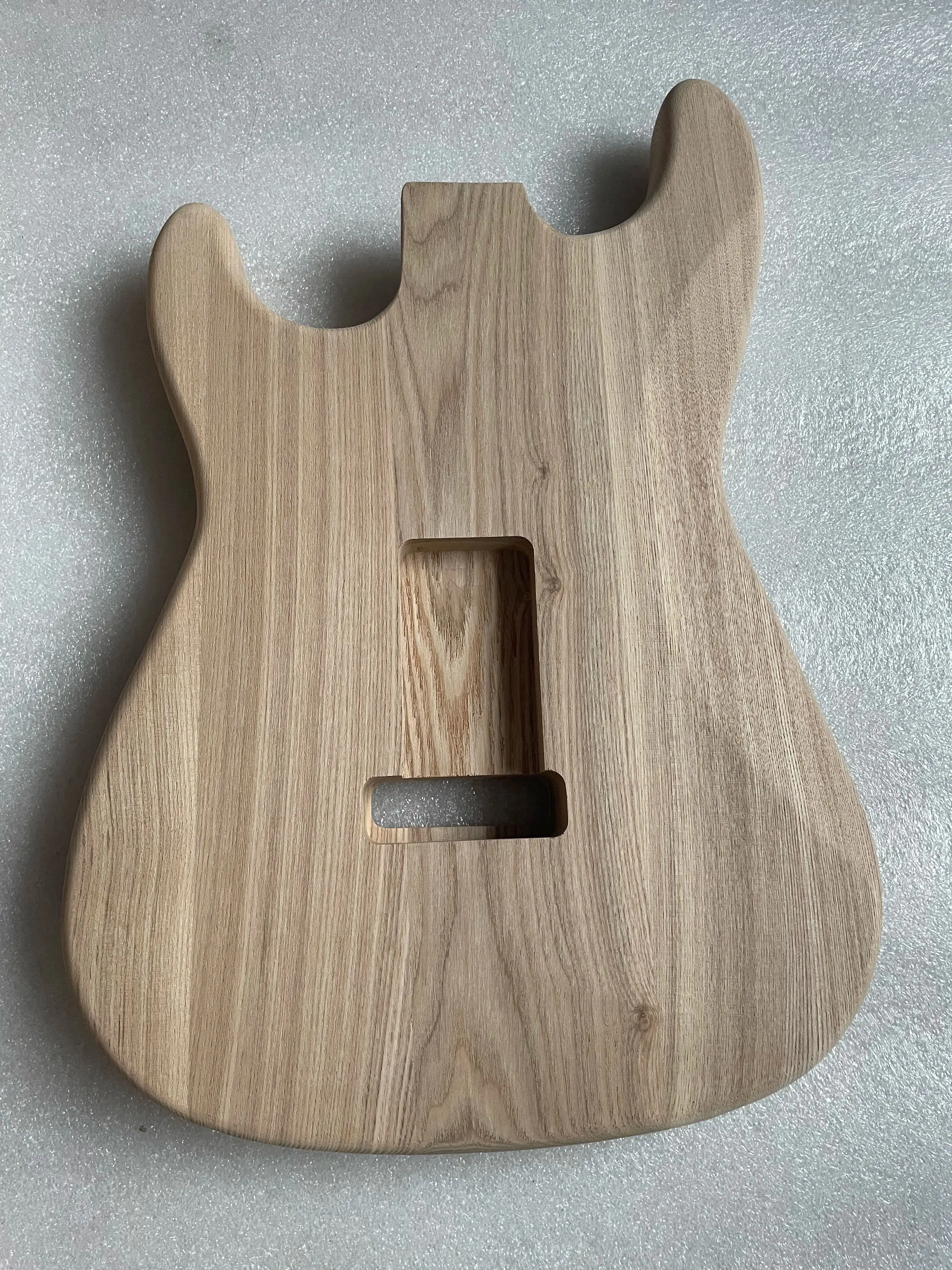 High Quality Electric Guitar Body Unfinished Ash Wood, Customized SSS, Standard Size, 5.7cm Heel Width,Free DIY, Real Photos