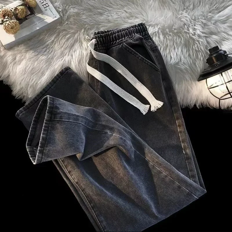 新しいスタイルのジーンズ、メンズスリムフィット、韓国風快適ストレートレッグ伸縮性グレーミッドウエストパンツ、メンズカジュアルデニムパンツ