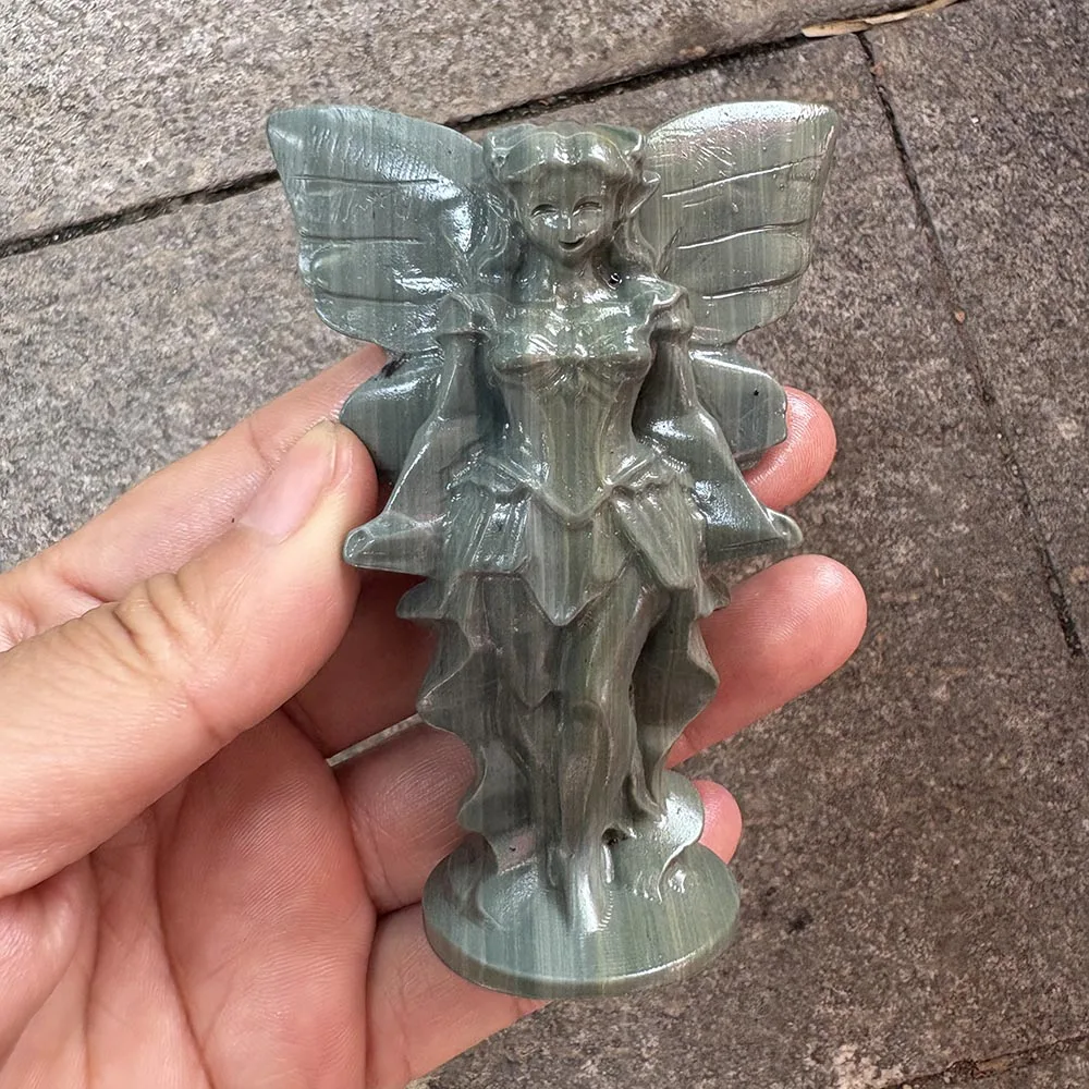Op maat gemaakte natuurlijke jade vlinderfee beeldje - Edelsteen mythische sprite sculptuur tafeldecoratie voor energiebalans