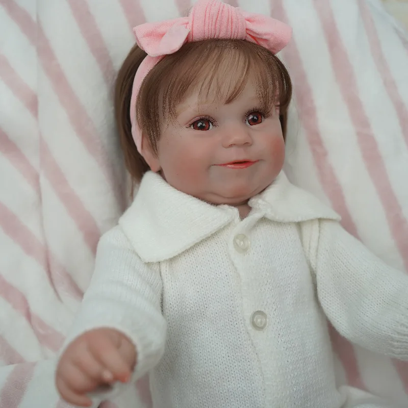 20 inch reborn baby doll Maddie Full Body Vinyl Girl Waterproof Hand-Detailed Painting with Visible Veins Lifelike 3D Skin Tone