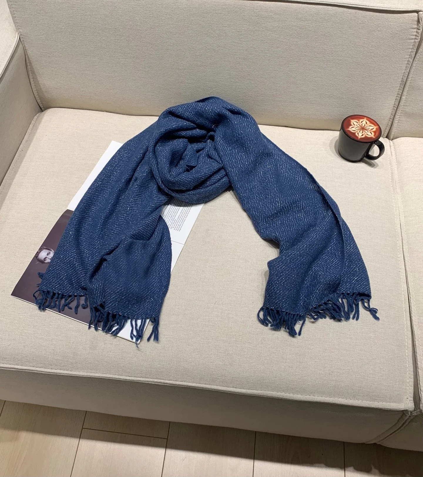 

Tassel Decoration Women's Cashmere Scarf Embroidery Casual Ladies Shawl