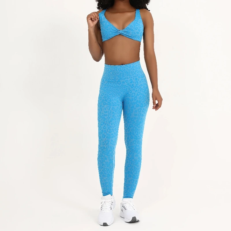 

Women 2 Piece Set Gym Workout Set Seamless Leopard Printed Yoga Pants & Sports Bra Set High Waist Scrunch Butt Gym Fitness Set​