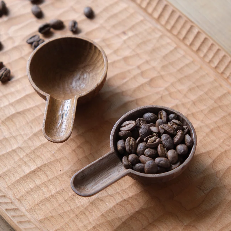 Ретро резная ложка ручной работы из цельного дерева, мерная ложка 10 г, бытовая мерная ложка, кухонные аксессуары для кофейни