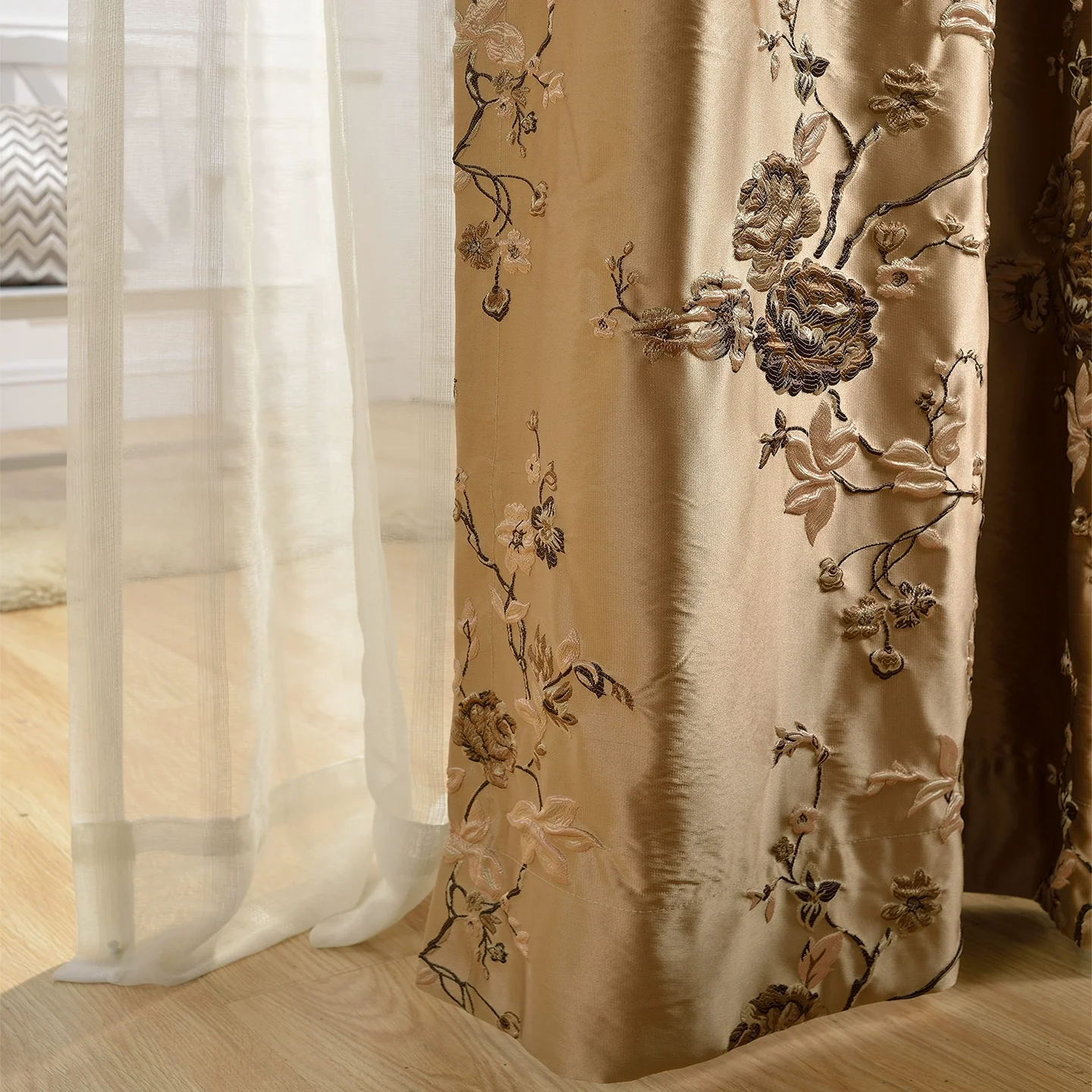 Cortinas de lujo europeas bordadas de color marrón dorado para sala de estar, dormitorio, comedor, Jacquard de precisión de satén de imitación opaca