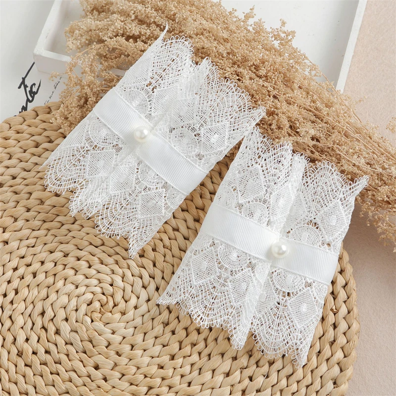 Nails pictures accesories ruffle white hollow out fake cuffs Manicure photo background removable sleeves elegant Nail decoration