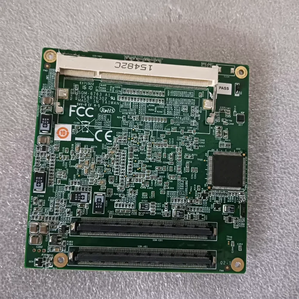 

Промышленная материнская плата 19C6676302 SOM-6763 A1