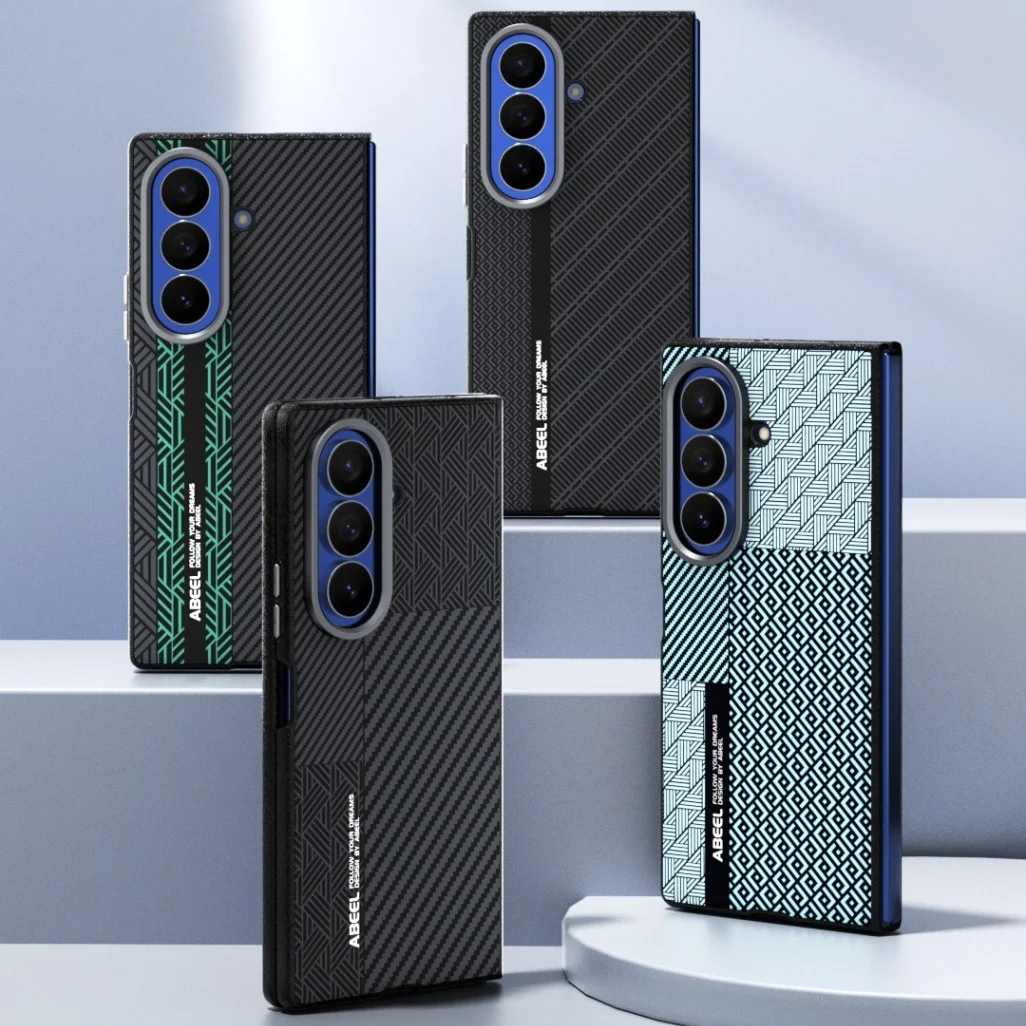 Magnetic Protective Case For Samsung Galaxy Z Fold 8 Ultra, Carbon Fiber Pattern Shockproof Foldable Phone Cover With Metal Lens