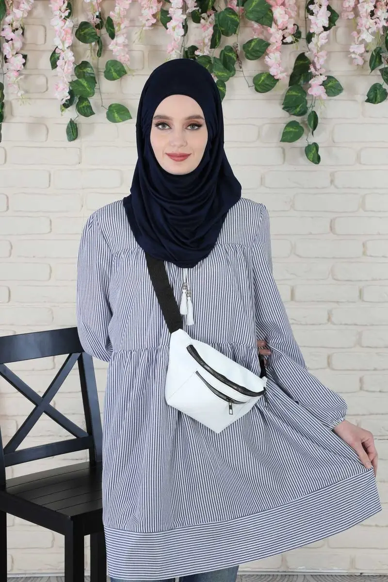 Design penteado osso azul marinho