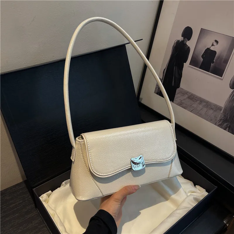 

Niche Design Baguette Underarm Bag - Women's Summer New Versatile, Commuter Stylish Shoulder Bag