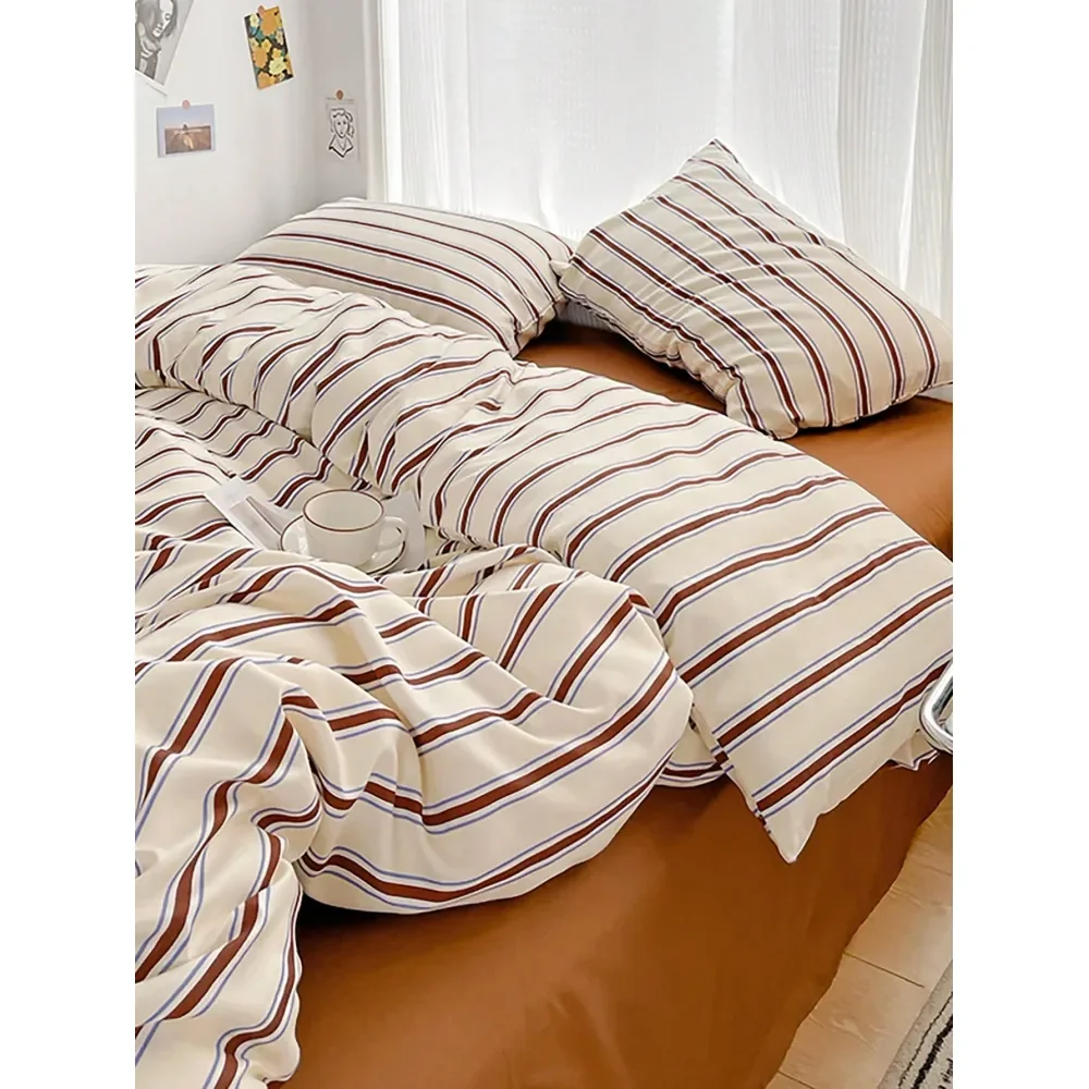 

100 Polyester Vintage Striped Duvet Cover Set, 2 Pillow Shams 1 Duvet Cover No Bed Sheet