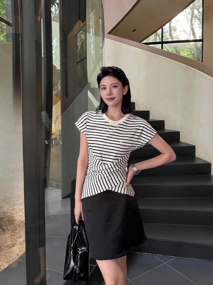 

Fenix Design Stripe Cross ort Sve T-irt Versatile Slimming High-End Feeling Casual Cotton Polyester Women's Top