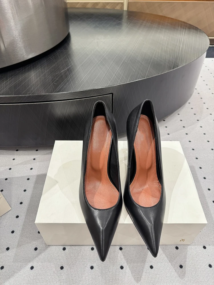 

Spenneooy Autumn New style High heels Pointed tip Thin Heels Design Woman black Comfort Sheepskin Fabric Fashion High heels