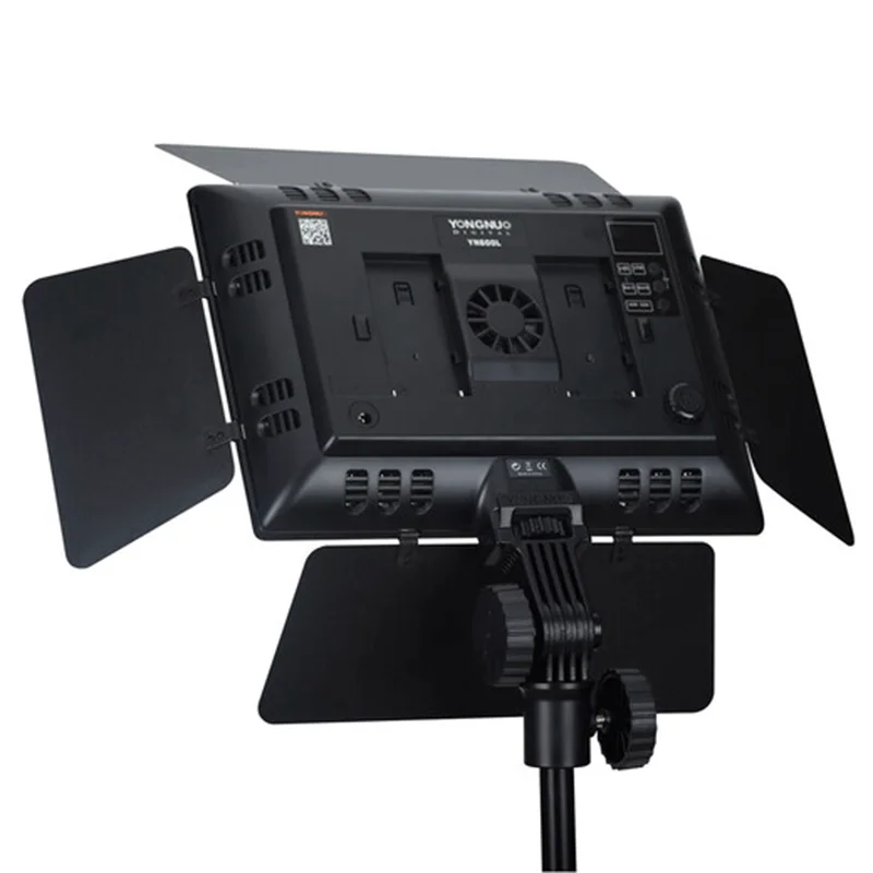 YONGNUO YN600L 600 LED Video Light Panel 3200K-5600K Color