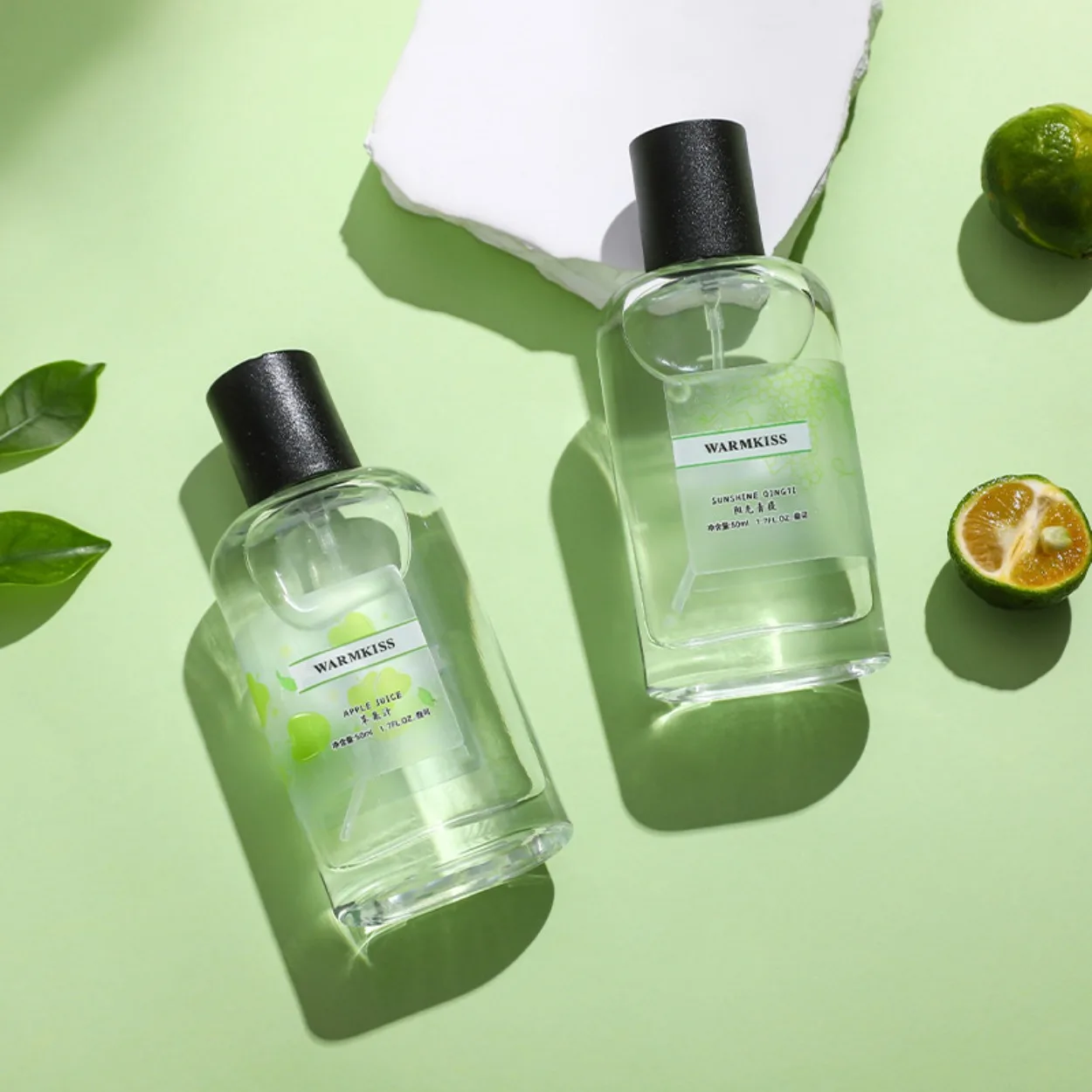 

Women's perfume with a fresh, light, and long-lasting floral-fruity scent: green apple gardenia apple and violet niche fragrance