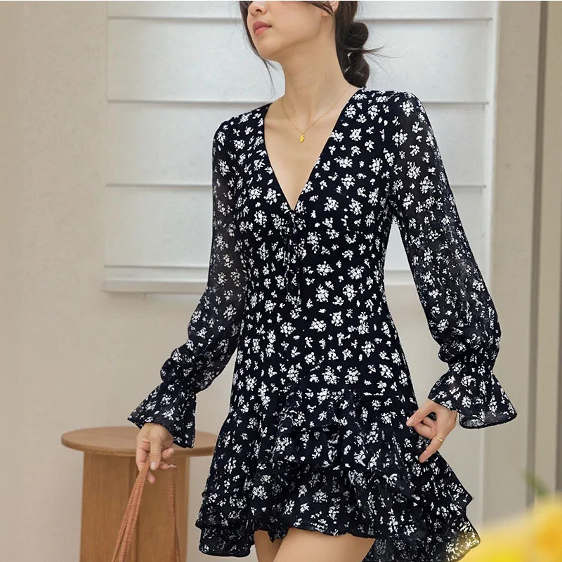 เดรสลายจุดแฟชั่นแขนยาวพิมพ์ลายซ้อนชั้นสำหรับผู้หญิง ฤดูหนาว 2025