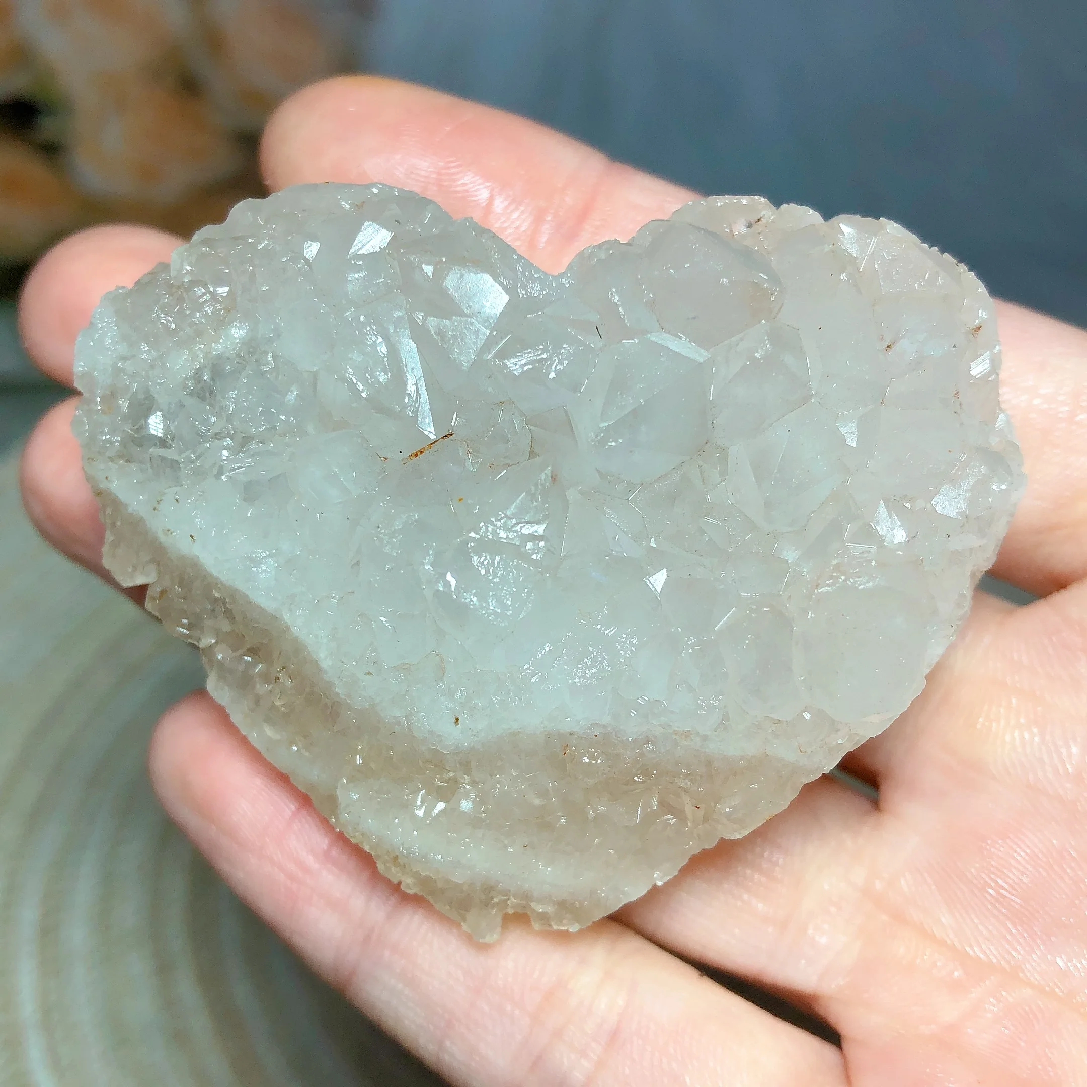 

Natural Crystal Clear Quartz Cluster Heart Raw Stone Healing Gemstone Reiki High Quality Home Decorations Room Decor