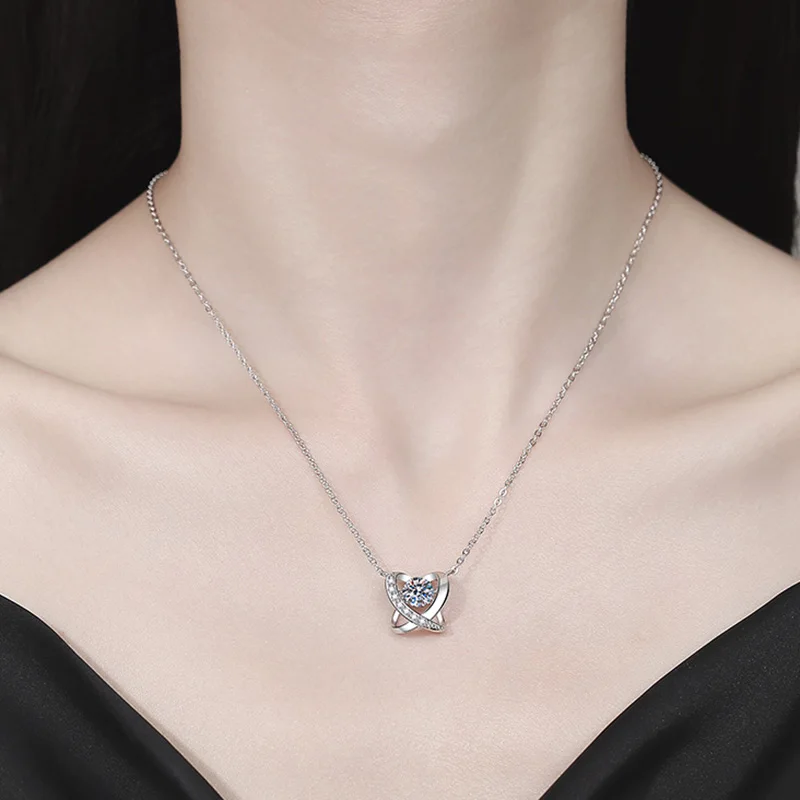 1.0 قيراط مويسانيتي فراشة شكل قلادة 925 فضة مختبر قلادة الماس النساء هدايا الزفاف غرامة مجوهرات حفلة