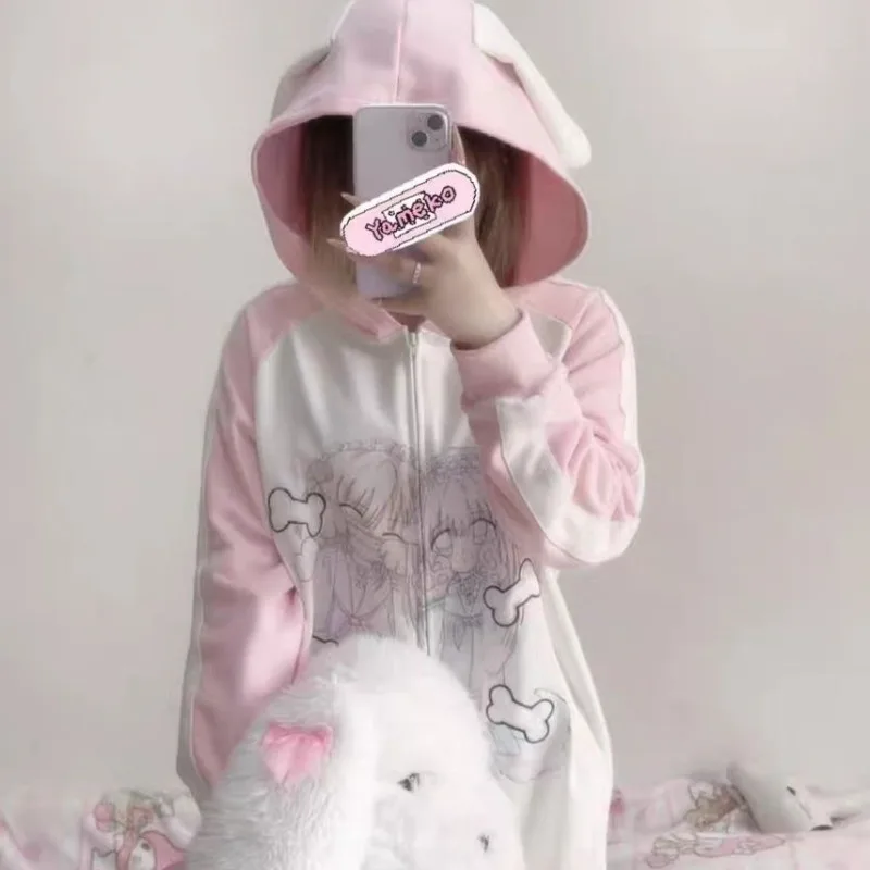 Рисунок 4 - Свитер с собачьей костью