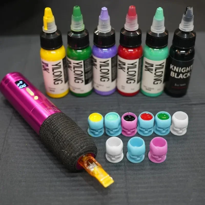 

50/лот, пластиковая одноразовая чашка с чернилами для татуировки с основанием, чашка для окрашивания черепа, аксессуар для татуировки для перманентного макияжа для начинающих