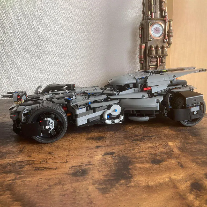 1283PCS MOC BvS Batmobile-S(18.5 Inches Long/10 Inches Wide/4.5 Inches High) With Working Engine Opening Cockpit Model Building