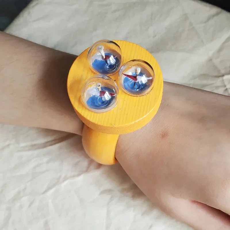 CyAnime Nami Cosplay Wood Bracelet Nami Cos Pointer Watch Bracelet Prop For Women Halloween Carnival Roleplay Costume Party Gift