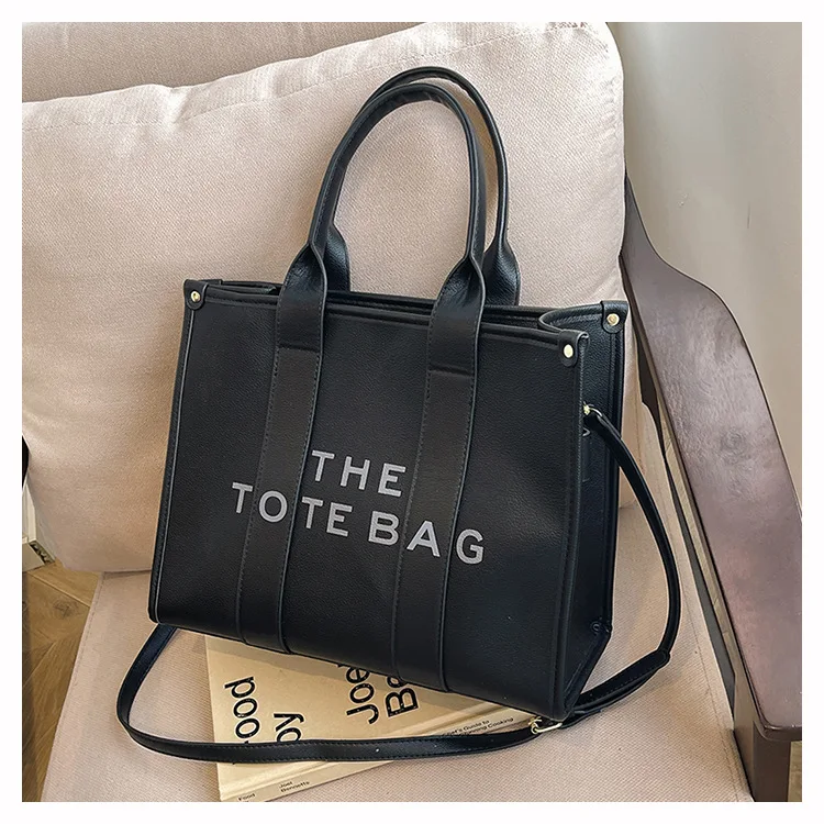 Minimalistische Einkaufstasche mit Monogramm für Damen, geräumige Einkaufstasche aus Leder, vielseitige Schulter- und Handtragetasche, schick und lässig