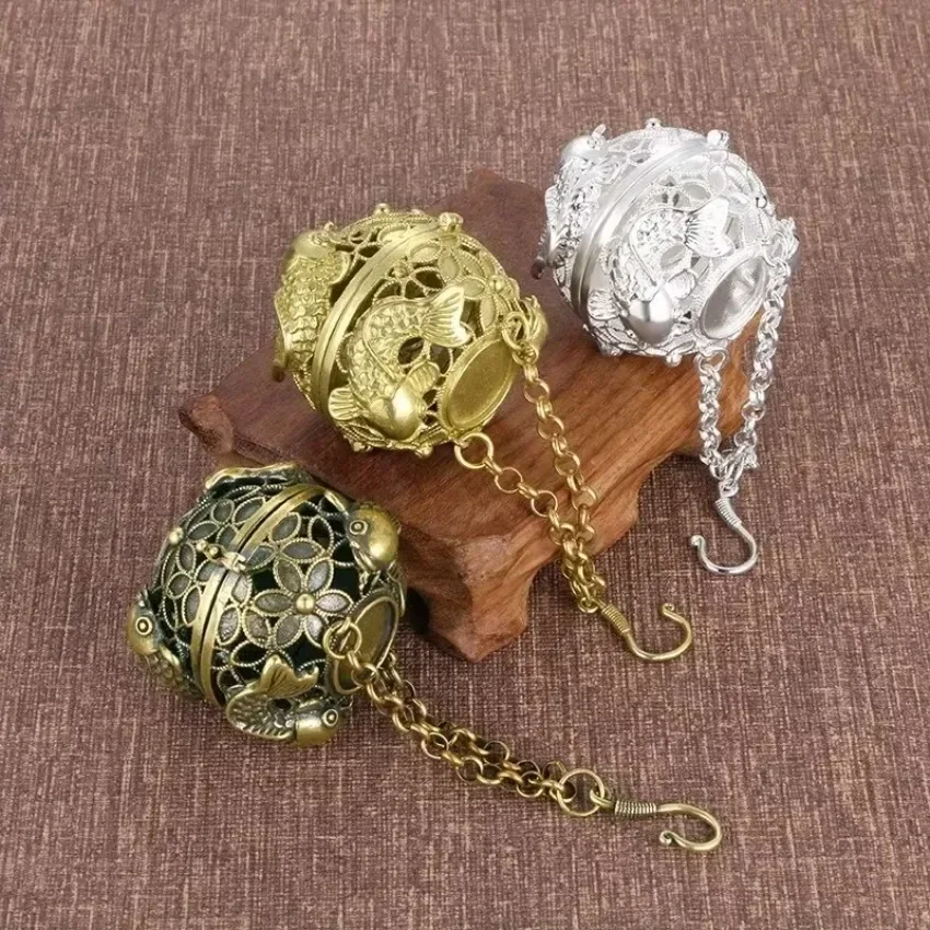 

Hollow Brass Sachet Ball Antique Fragrance Ball with Hollowed Home Fragrance Ball Vintage Copper Incense Burner Car Home Pendant