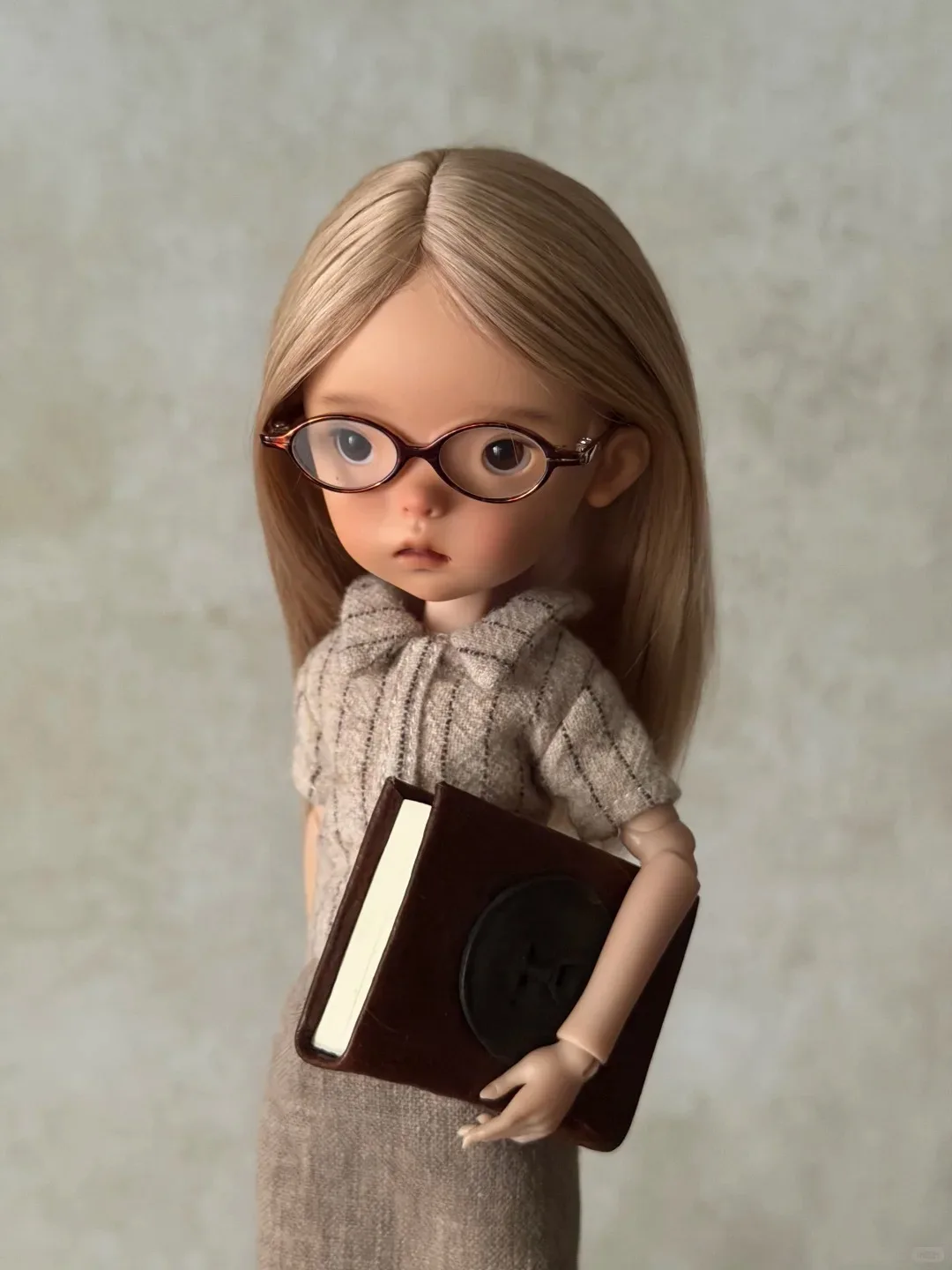 New 25cm 1/6 doudou BJD SD New Smile Tongue Doll Naughtily Cute Girl Toy Model Humanoid DIY Makeup In Stock