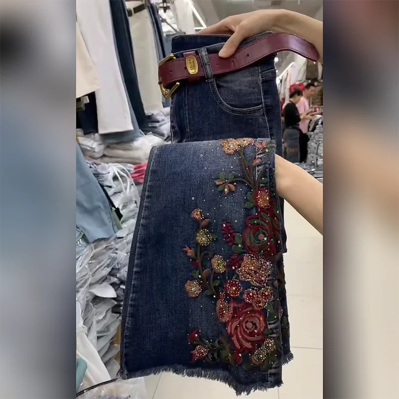 

Embroidered Denim Flared Pants Women Spring 2025 New High-waisted Slim-fitting Ethnic Style Heavy Industry Hot Diamond Trousers