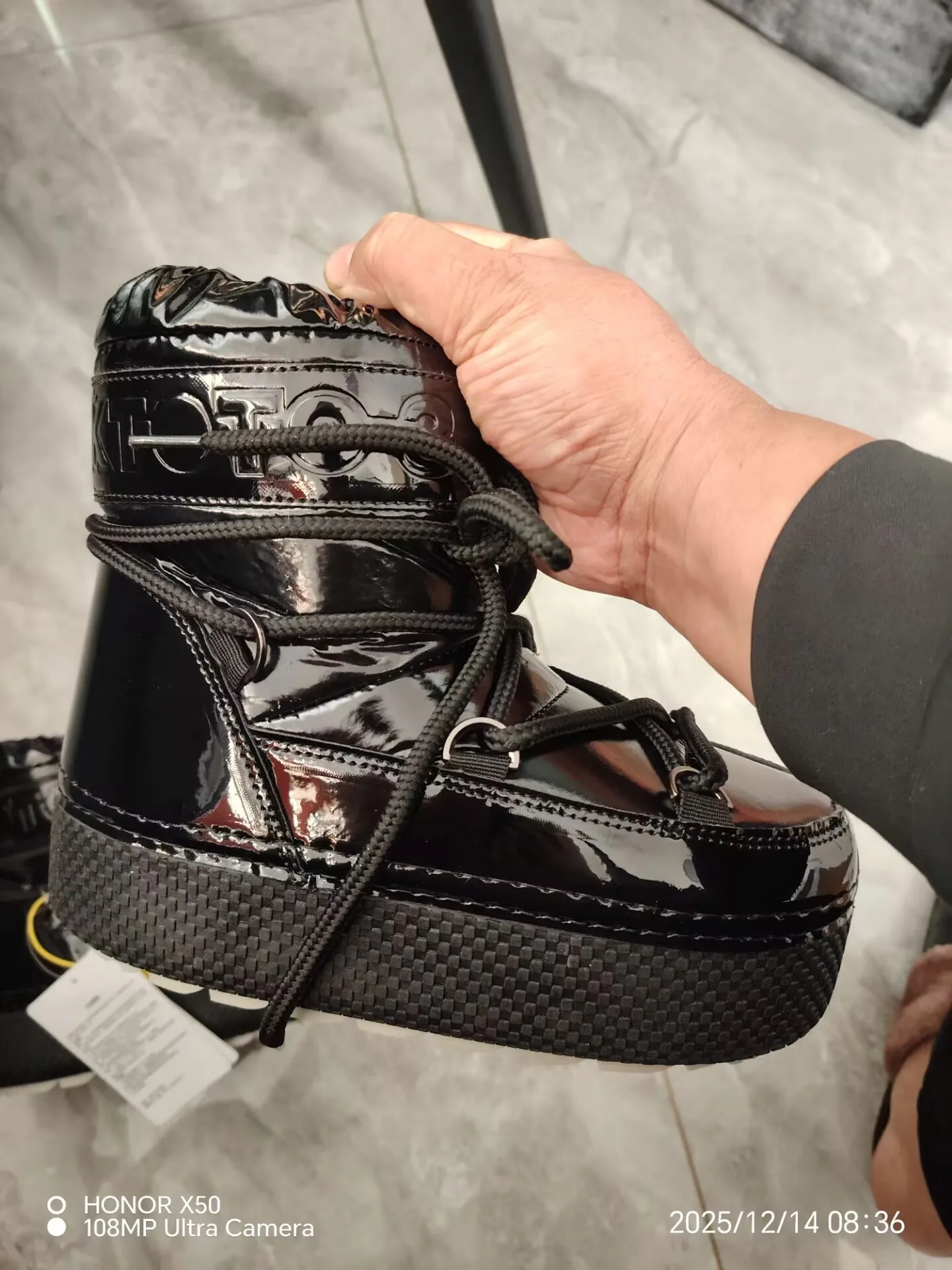 

-40 2025 New Women's Winter Moon Medium Tube Waterproof Space Ankle Snow Boots