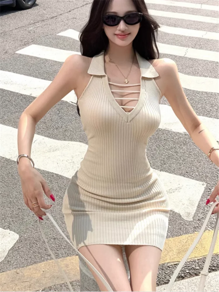 سبايس جيرل الصيف مثير الجوف خارج محبوك فستان قصير الصيف موضة الخامس الرقبة بلا أكمام رمادي بيج Bodycon قلم رصاص فستان قصير تانك