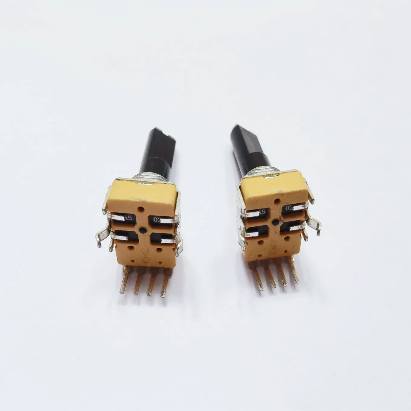 Original new 100% RK11 single potentiometer A50K A503 speaker line controlled amplifier volume adjustable potentiometer (SWITCH)