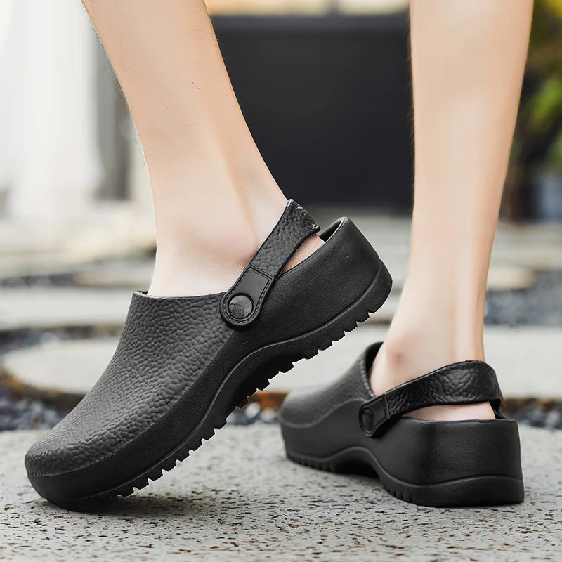 2024 Zapatos de Chef EVA antideslizantes, zapatos de trabajo de cocina negros grandes de verano para hombres, zapatos de hombre sin tacón antideslizantes, accesorios de cocina