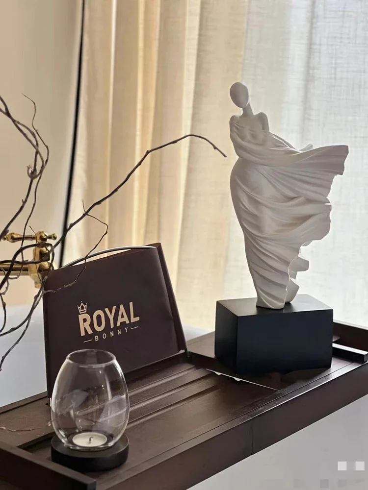 Modern Art Figure Sculpture 3